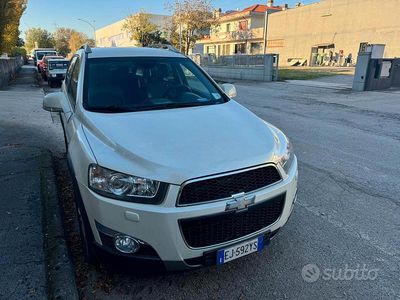 Usata Chevrolet Captiva 2010 Bianco SUV