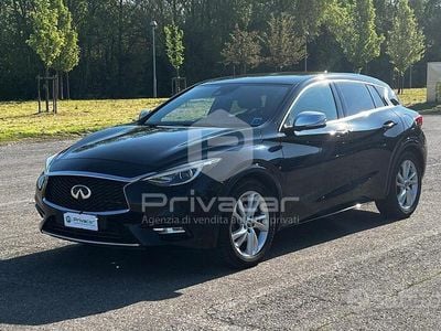 Infiniti Q30