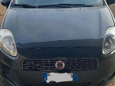 Usata Fiat Grande Punto 2009 Blu Utilitaria