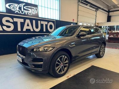 Usata Jaguar F-Pace Prestige 180 CV (132 kW) 2017 Grigio SUV
