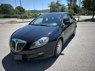 Usata Lancia Delta 120 CV (88 kW) 2009 Nero Utilitaria