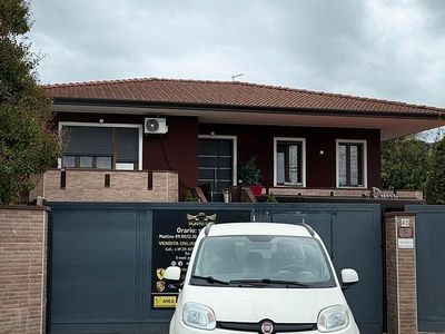 Usata Fiat Panda Lounge 75 CV (55 kW) 2014 Bianco Utilitaria