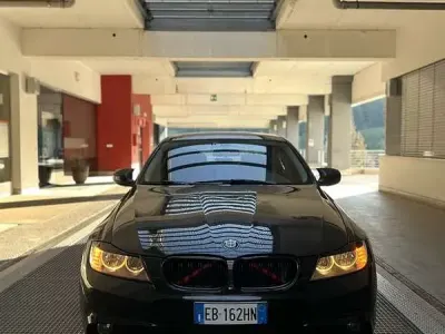 Usata BMW 320 Efficient Dynamics 177 CV (130 kW) 2010 Berlina