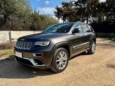 Usata Jeep Grand Cherokee Summit 250 CV (183 kW) 2014 Grigio SUV