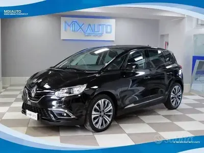 Usata Renault Scénic Business 140 CV (102 kW) 2021 Nero Monovolume