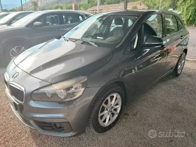 Usata BMW 216 Active Tourer Luxury Line 116 CV (85 kW) 2017 Grigio Monovolume