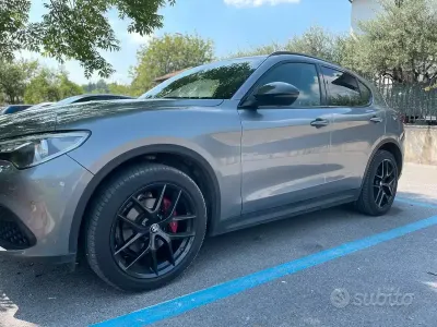 Usata Alfa Romeo Stelvio Tech Edition 280 CV (205 kW) 2020 Grigio SUV