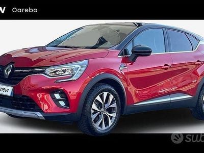 Usata Renault Captur Intens 100 CV (73 kW) 2020 Rosso SUV