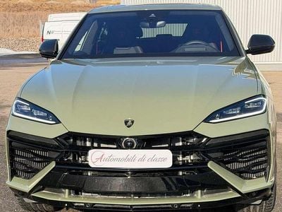 Nuova Lamborghini Urus 799 CV (587 kW) 2025 Verde turbine SUV