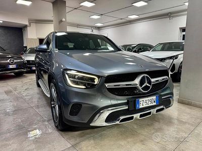 Usata Mercedes GLC220 194 CV (142 kW) 2019 Grigio Coupé