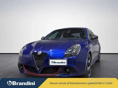 Usata Alfa Romeo Giulietta Veloce 170 CV (125 kW) 2020 Blu elegante Utilitaria
