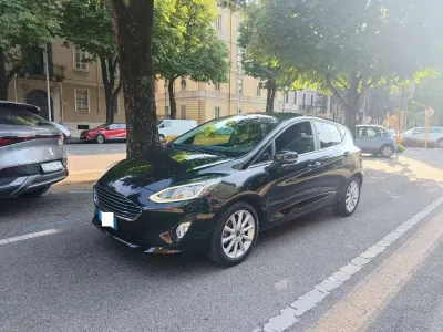 Usata Ford Fiesta Titanium S 95 CV (69 kW) 2020 Nero Utilitaria