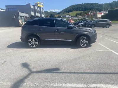 Usata Peugeot 3008 GT 181 CV (133 kW) 2019 Marrone SUV