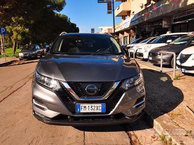 Grigio Usata 2018 Nissan Qashqai SUV | 13.500 €