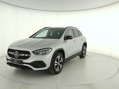 Usata Mercedes GLA200 150 CV (110 kW) 2022 Grigio SUV