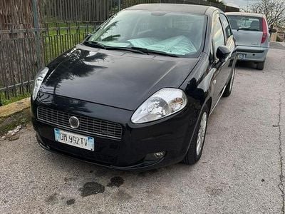 Usata Fiat Grande Punto 90 CV (66 kW) 2008 Nero Utilitaria