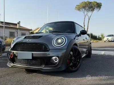 Usata Mini Cooper S 175 CV (128 kW) 2009 Grigio Utilitaria