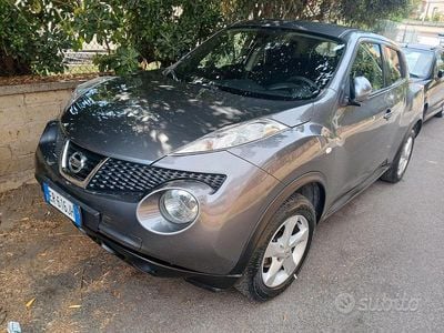 Usata Nissan Juke 94 CV (69 kW) 2013 Grigio SUV