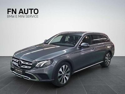 Usata Mercedes E220 Business 194 CV (142 kW) 2020 Grigio Station wagon