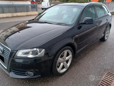 Usata Audi A3 Sportback 125 CV (91 kW) 2009 Nero Utilitaria