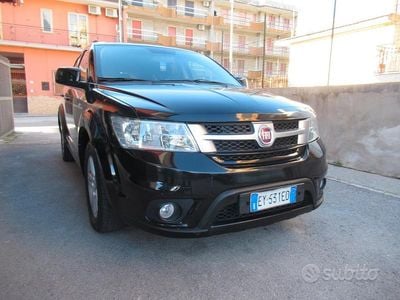 Usata Fiat Freemont Lounge 170 CV (125 kW) 2015 Nero SUV