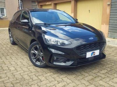 Usata Ford Focus ST-Line 120 CV (88 kW) 2021 Nero Berlina