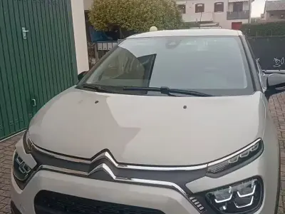 Usata Citroën C3 102 CV (75 kW) 2023 Utilitaria