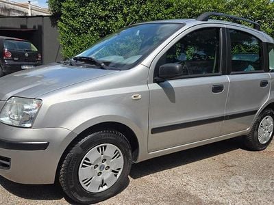 Usata Fiat Panda Emotion 59 CV (43 kW) 2006 Blu Utilitaria