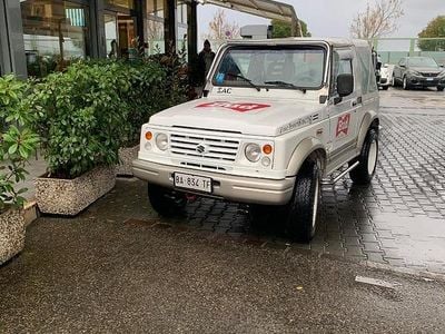 Usata Suzuki Samurai 69 CV (50 kW) 1999 Bianco SUV