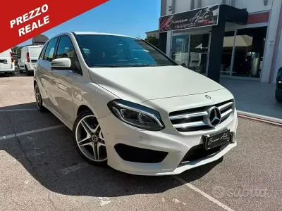 Usata Mercedes B180 Premium 109 CV (80 kW) 2015 Bianco Utilitaria