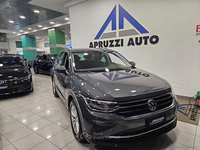 Usata VW Tiguan Life 150 CV (110 kW) 2023 Gray SUV