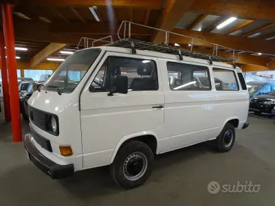 Begagnad VW T3 57 HK (41 kW) 1989 Vit Van