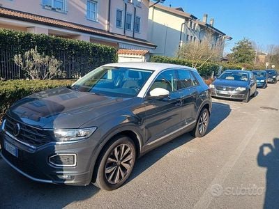 Usata VW T-Roc Style 116 CV (85 kW) 2019 Grigio SUV