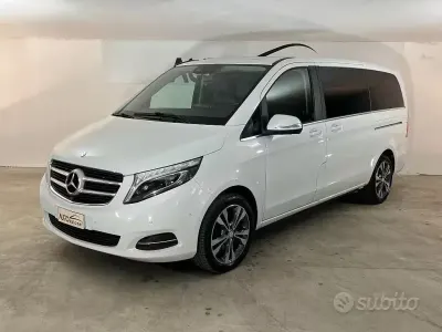 Usata Mercedes V250 Premium 190 CV (139 kW) 2015 Bianco Monovolume