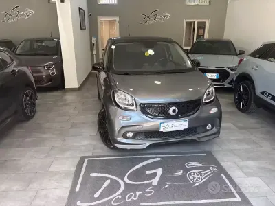 Usata Smart ForFour Brabus 90 CV (66 kW) 2016 Grigio Utilitaria