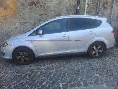 Usata Seat Altea XL Stylance 105 CV (77 kW) 2007 Monovolume