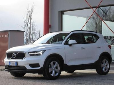 Usata Volvo XC40 Business Edition 150 CV (110 kW) 2019 Ice white SUV