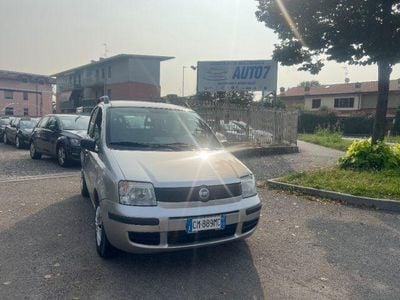 Usata Fiat Panda Active 54 CV (39 kW) 2004 Argento Utilitaria