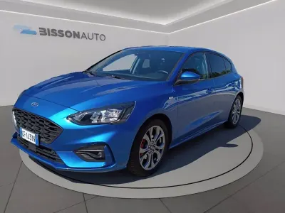 Usata Ford Focus ST-Line X 155 CV (114 kW) 2021 Desert island blue (metallizzato) Berlina