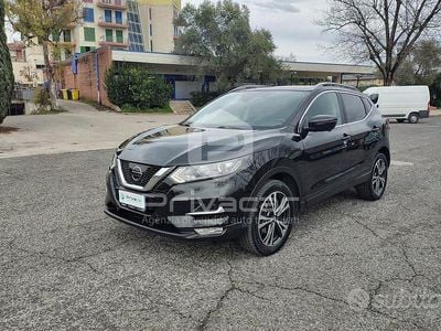 Nero Usata 2017 Nissan Qashqai N-Connecta SUV | 11.850 € (Buon prezzo)