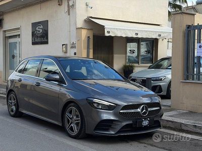 Usata Mercedes B180 Premium 116 CV (85 kW) 2022 Antracite Monovolume
