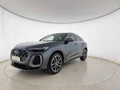 Usata Audi Q5 Sportback Advanced 204 CV (150 kW) 2025 Grigio daytona perla SUV