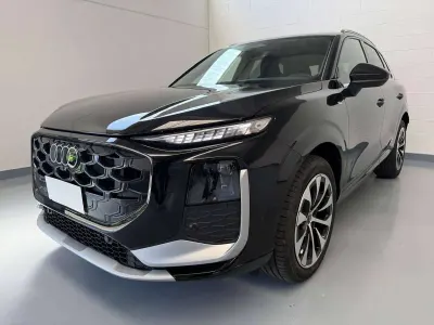 Nuova Audi Q3 S-Line 150 CV (110 kW) 2026 Mythos black SUV