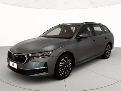 Usata Skoda Octavia Executive 150 CV (110 kW) 2025 Grigio graphite metallizzato Station wagon