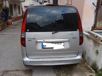 Usata Mercedes Vaneo 91 CV (66 kW) 2003 Grigio Monovolume