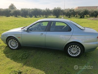 Alfa Romeo 156