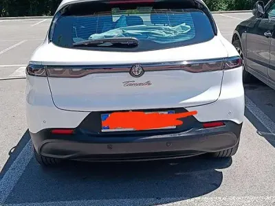 Second-hand Alfa Romeo Tonale Sprint 131 CP (96 kW) 2023 SUV