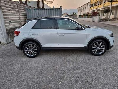 Usata VW T-Roc Advance 116 CV (85 kW) 2019 SUV