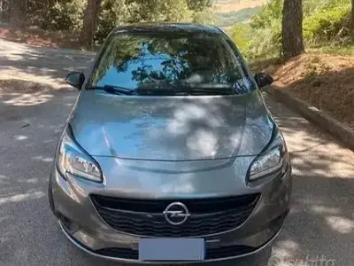 Usata Opel Corsa 75 CV (55 kW) 2018 Grigio Utilitaria