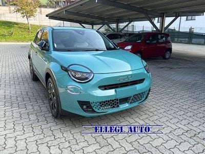 Nuova Fiat 600 La Prima 101 CV (74 kW) 2025 Azzurro acqua SUV